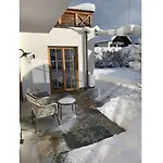 Max 3 Apartament