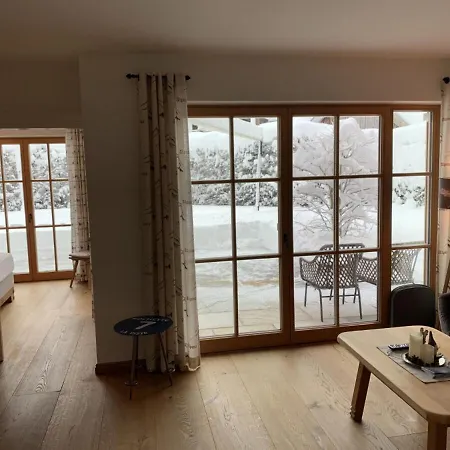 Apartment Max 3